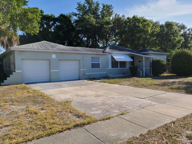 Photo - Stunning Corner-Lot Rental: 4BR/2BA with Courtyard