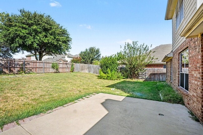 Photo - 3023 Riverwood Ln