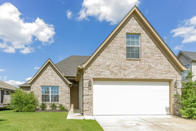 Building Photo - 7916 Ridgedale Dr