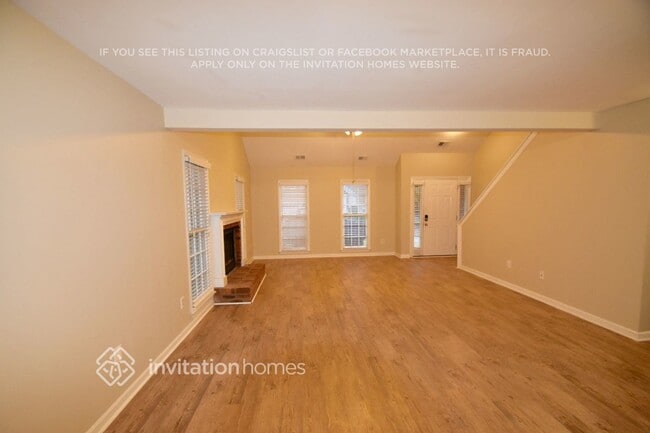 Photo - 2000 Morning Walk NW