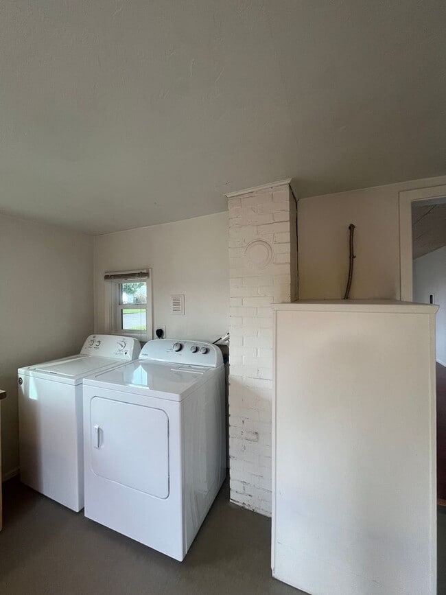 Photo - 2-Bed 1-Bath Cottage near Westmoreland Park