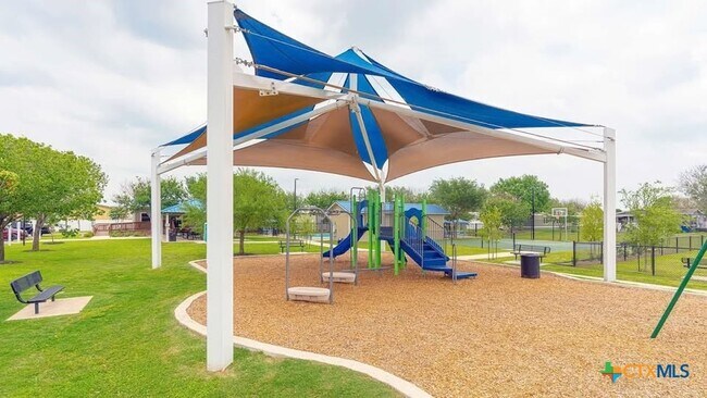 Photo - 456 Limestone Dr