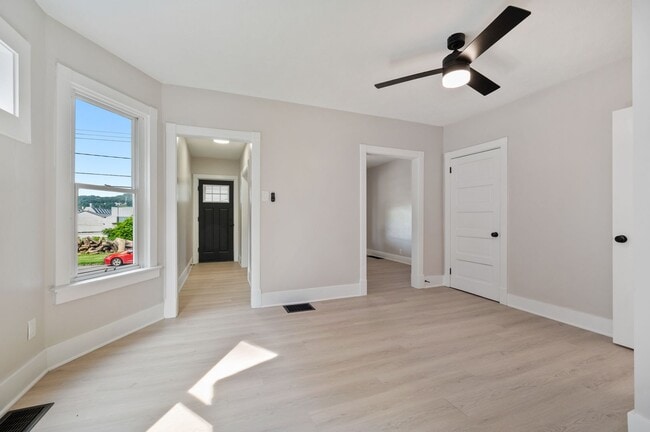 132 Park Rd