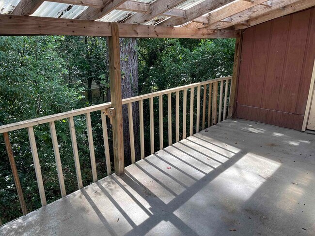 Photo - 2025 Watson Way