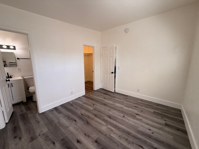 Photo - 320 NE 13th Ave Unidad 04