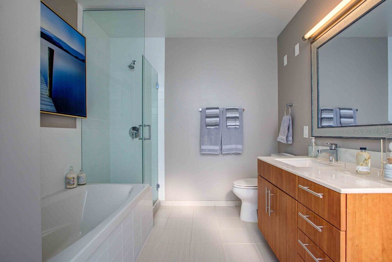 Photo - 610 N State St Unit 2902