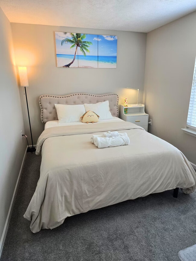 Building Photo - 7710 Pomeroy Ct