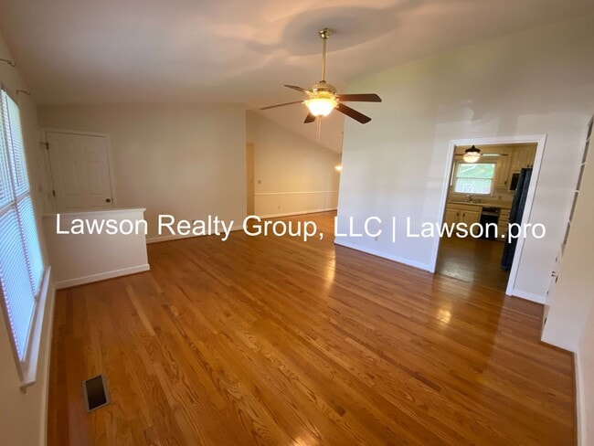 Photo - Spacious Hollins Four Bedroom w/ Finished Basement