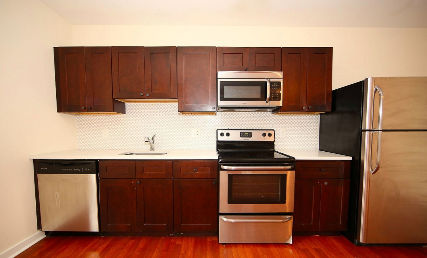 1540-42 N Willington St - 1540-42 N Willington St Apartments