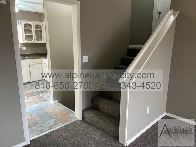 Photo - Updated Independence Duplex, Fort Osage SD