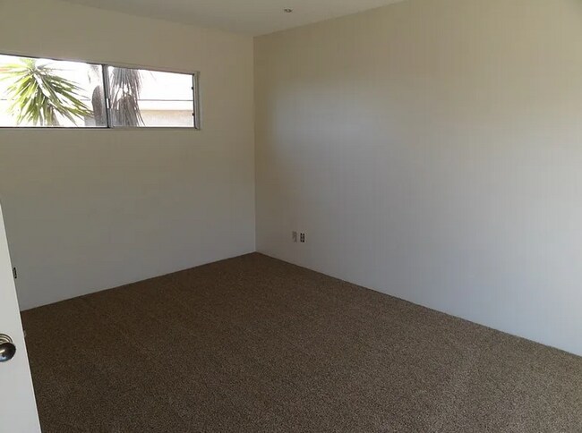 Photo - 101 Patterson Rd