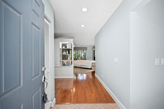 Photo - 5300 SE Schooner Oaks Way