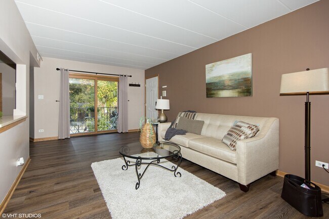 Photo - 616 E 5th Ave Unit 201