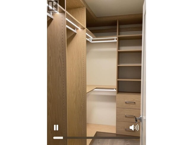 Photo - 6138 Birney Ave Unité 110X