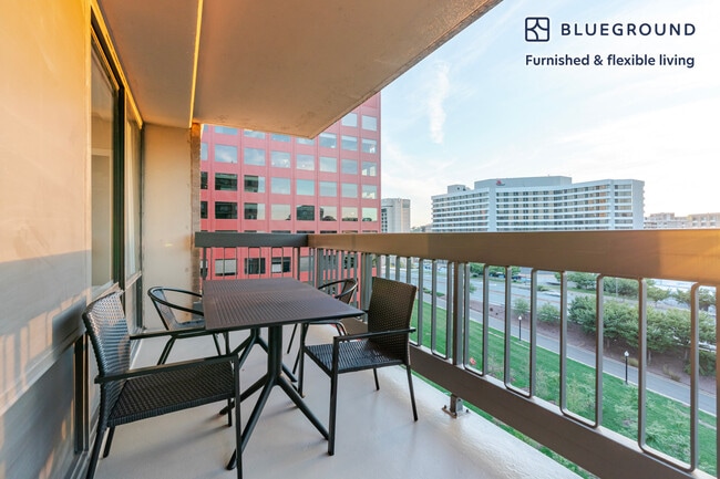 Photo - 1515 Richmond Hwy Unidad FL10-ID1170