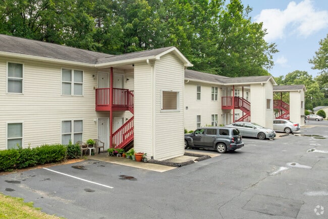 Northway at Davis Mills - Unit Exteriors - Davis Mills