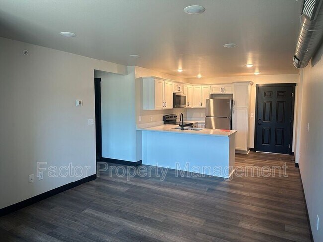 Photo - 1111 Range St Unit 107