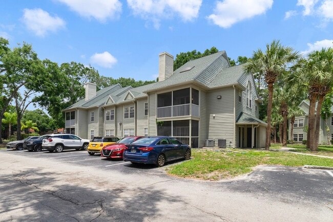 Photo - 6052 Westgate Dr Unit Apt 204