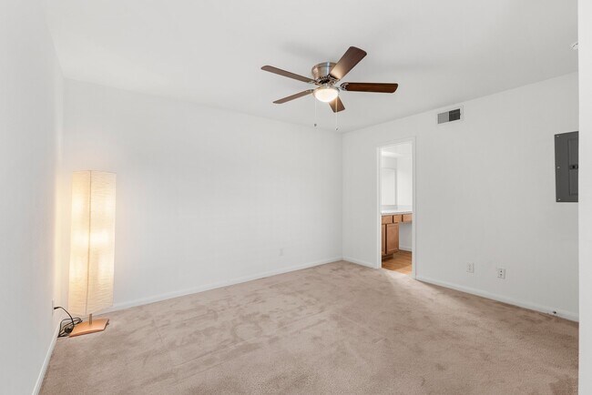 Photo - 2750 Holly Hall St Unit 1917