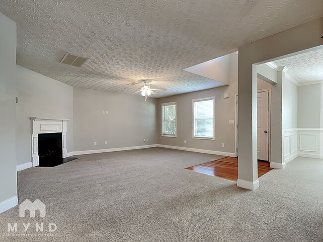 Photo - 111 Daisy Cir