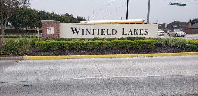 Photo - 2702 Golden Hills Ct