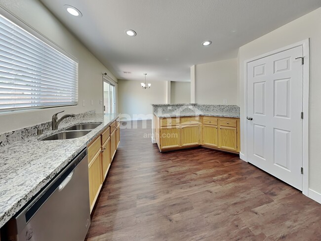 Photo - 8624 Dodds Canyon St