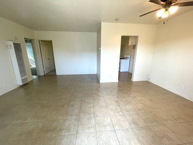 4156 W 120th St Unidad B