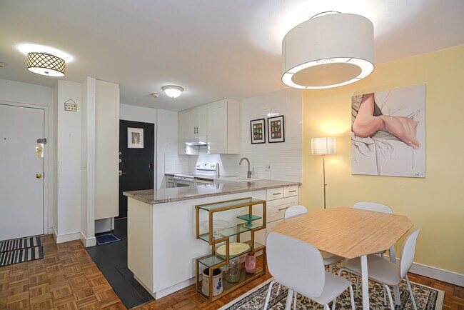 Photo - 18 Pond St Unit 7