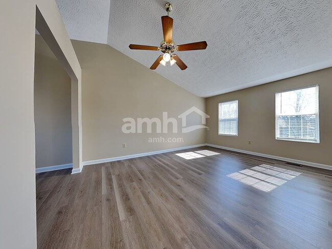 Photo - 172 Haley Ln