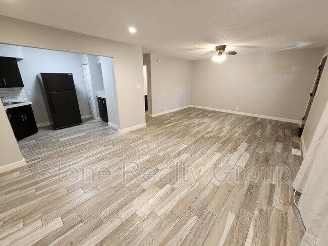 Photo - 2008 N 25th St Unidad 2