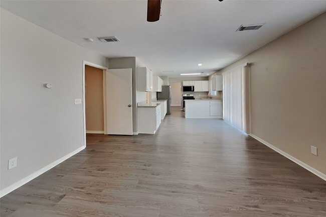 Photo - 1031 Cascade Creek Dr