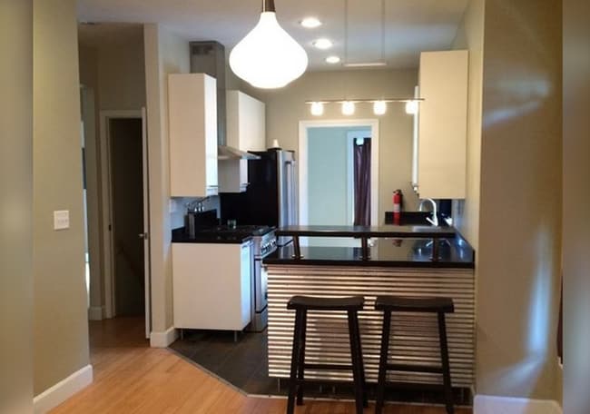 Photo - 1424 S Walnut St