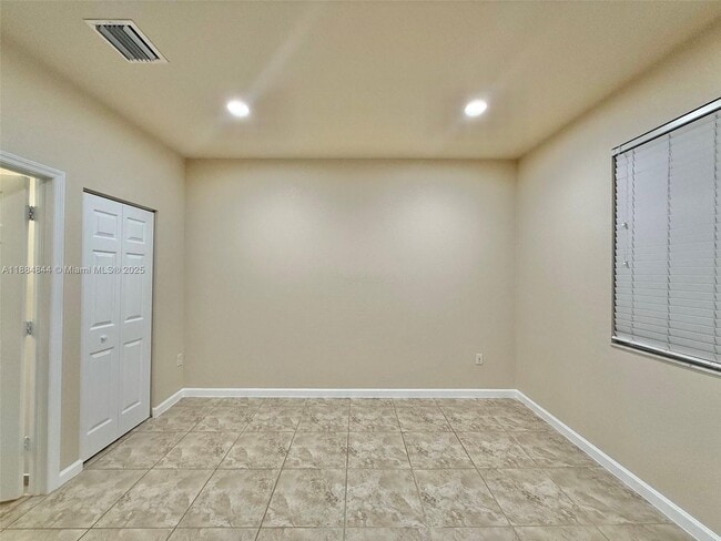 Building Photo - 9252 SW 171st Ct Unit 1 Rental