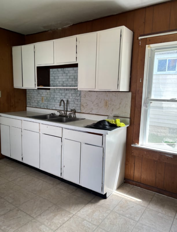 Photo - 1030 W 17th St