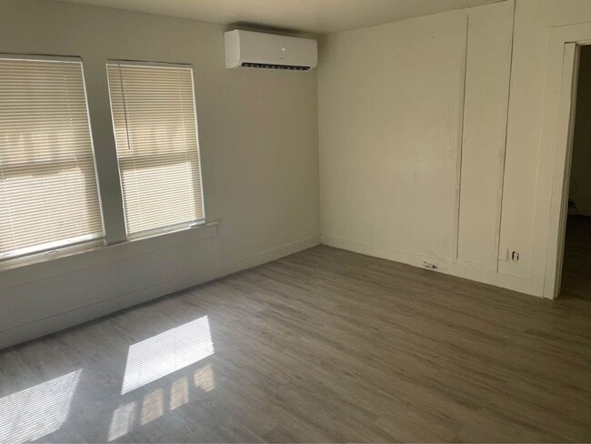 Photo - 1911 22nd St Unit A