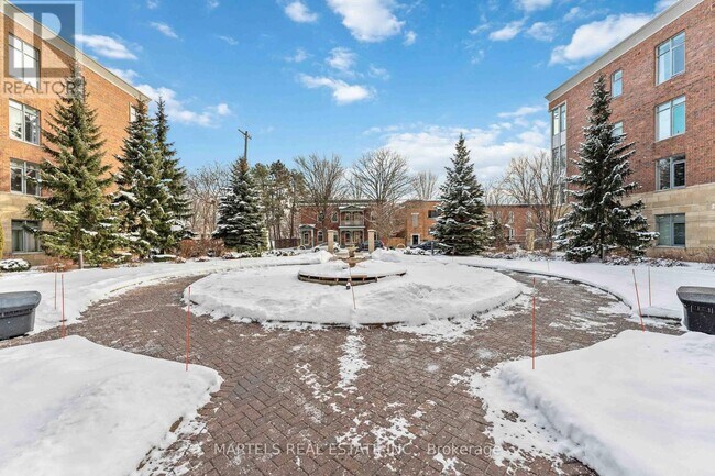 Photo - 205 Bolton St Unité 222