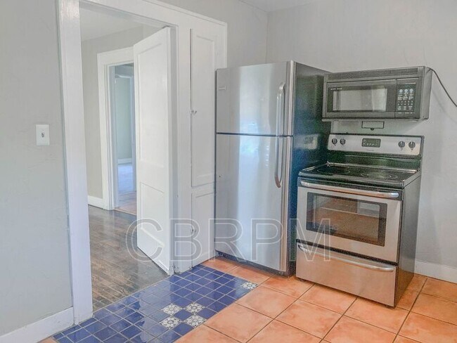 Photo - 2505 26th St