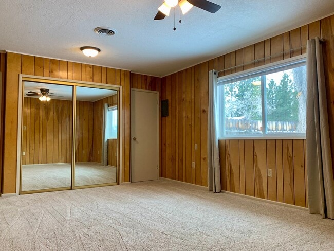 Photo - 107063 US-395