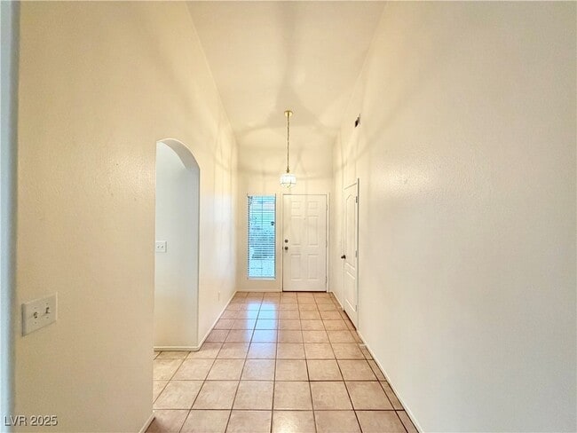 Photo - 1725 Navarre Ln