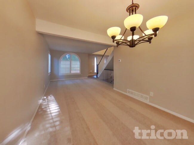 Photo - 5740 S Jellison St