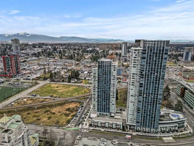 Photo - 13428-13105 105 Ave