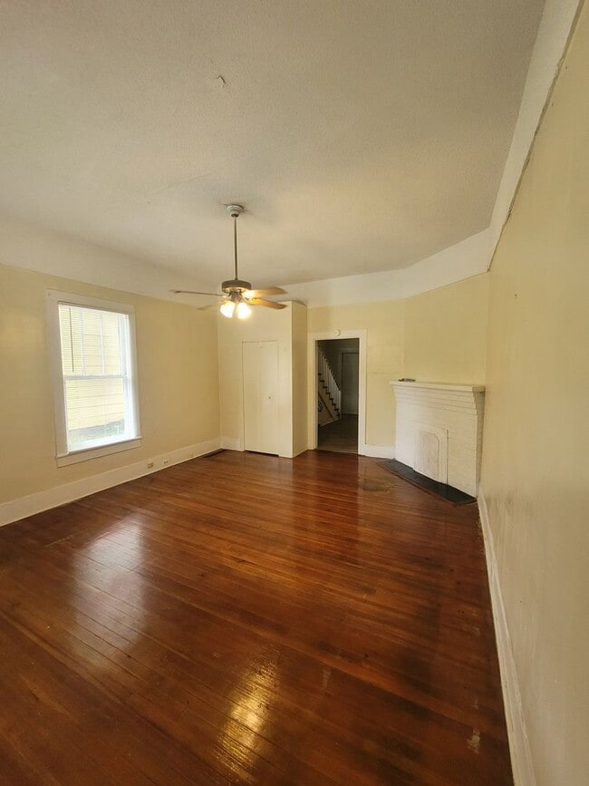 Photo - tryon221 Unidad 223