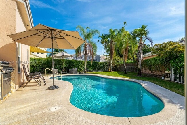 Photo - 15241 Wilshire Ct