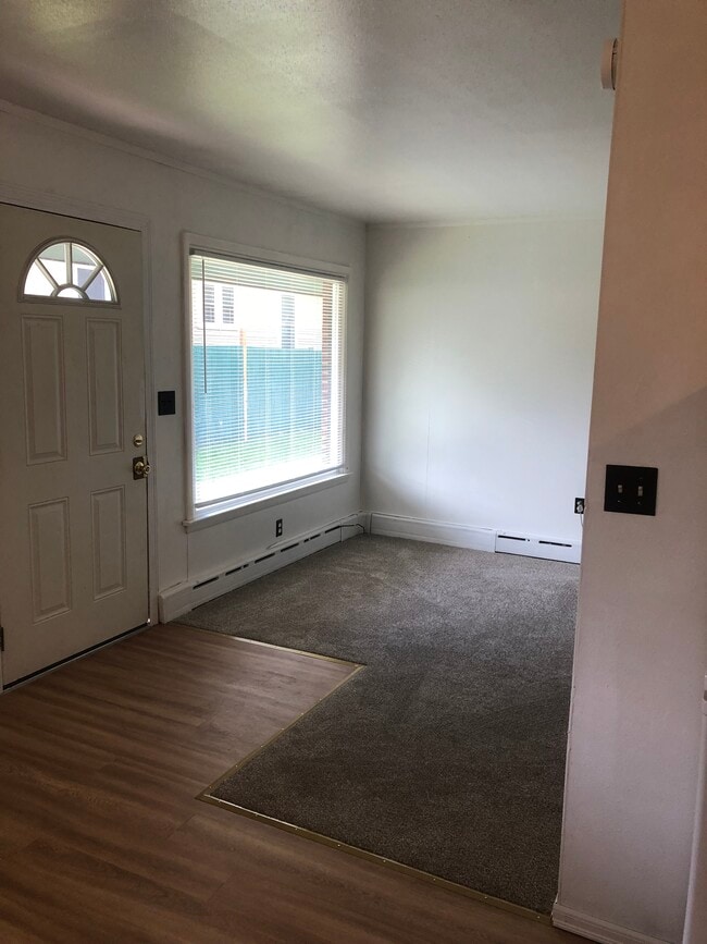 Photo - 703 S 9th Ave Unidad 3