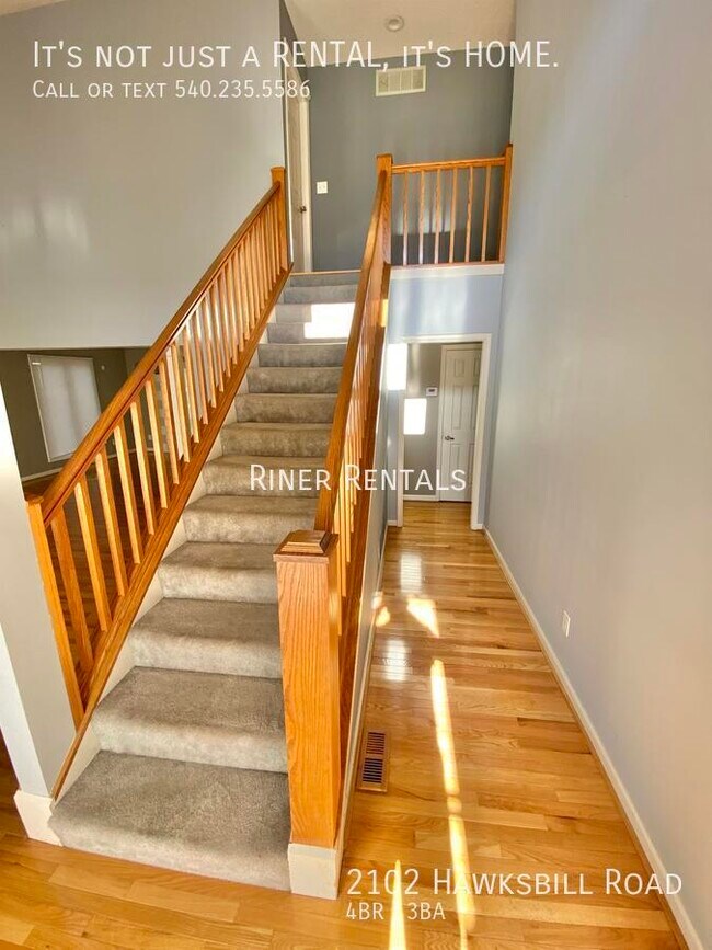 Photo - 2102 Hawksbill Rd