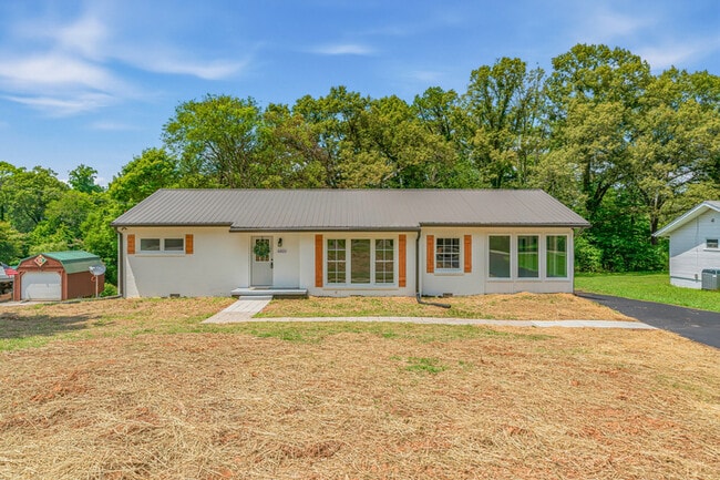 Building Photo - 6821 Westland Dr