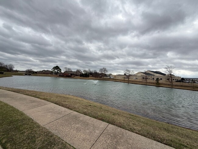 Photo - 3 Bedroom With Whole House Generator, Bonus Room, Pet Friendly