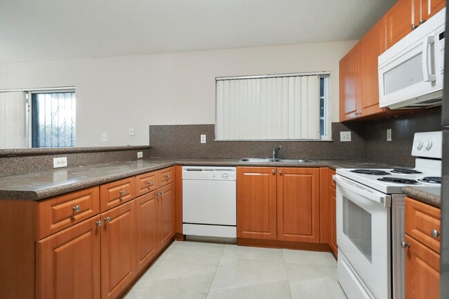 Photo - 14142 SW 260th St Unit 105