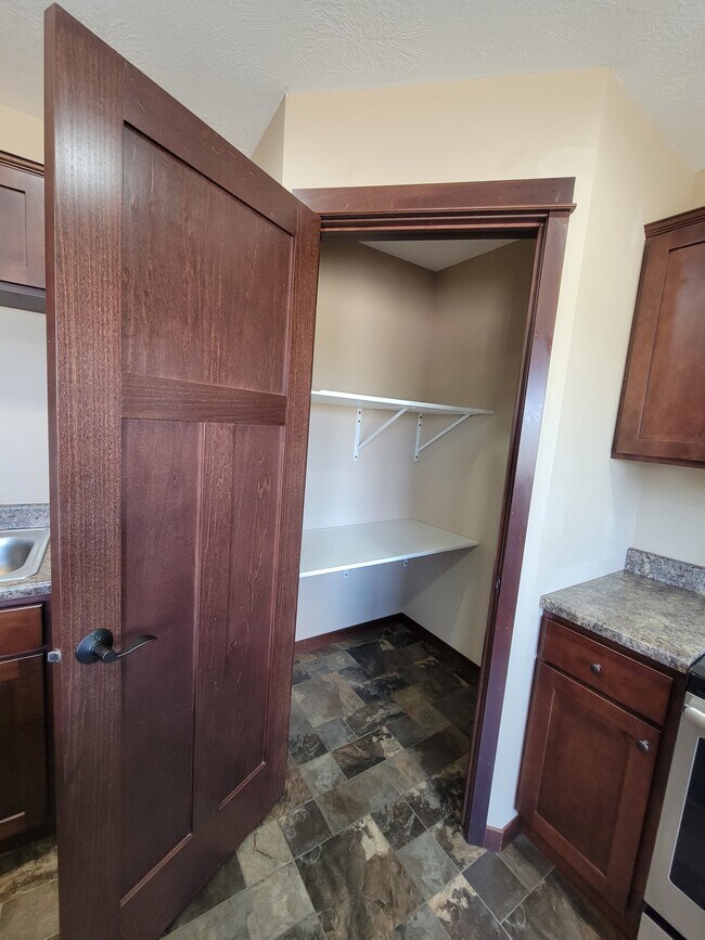 Photo - 1010 W Highway 14