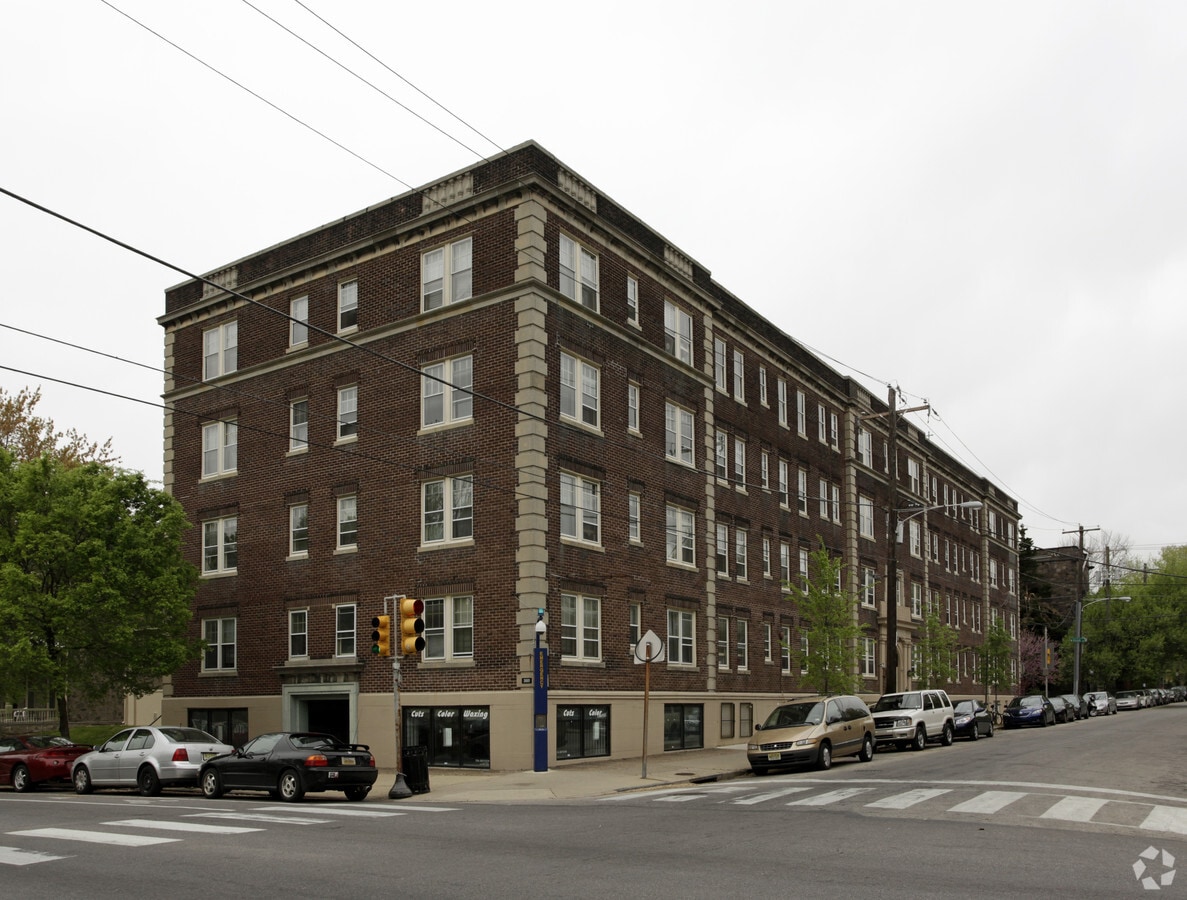 Lexington Apartments - Lexington Apartments